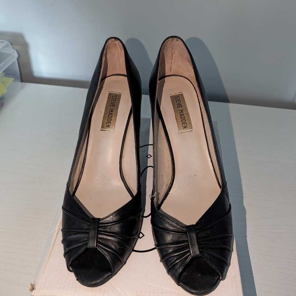 Steve Madden Black Peep Toe Heels